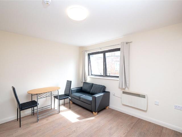 Hornsey Road, Holloway, London N7, Studio to rent, £1,300 pcm | PrimeLocation