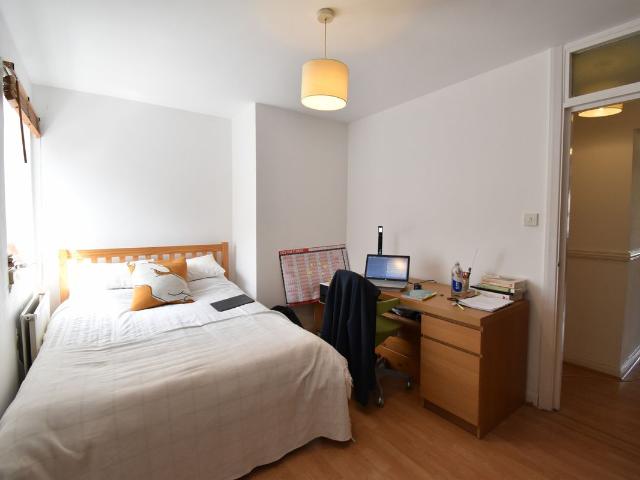 Hornsey Road, London N7, 3 bed flat to rent, £2,700 pcm | PrimeLocation
