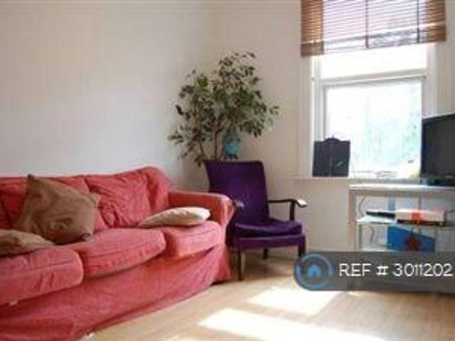 Hornsey Road, London, N7 5 bed detached house to rent £4,700 pcm £1,085 pw
