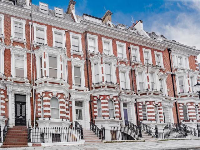 Hornton Street, Kensington, W8 1 bed apartment to rent £2,200 pcm £508 pw