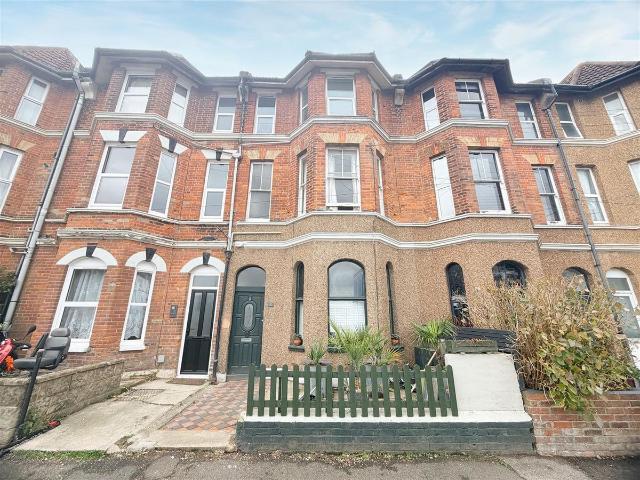 Horntye Road, St. Leonards On Sea TN37, 1 bed flat to rent, £850 pcm | PrimeLocation