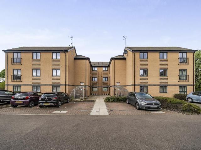 Horrell Court, PETERBOROUGH, PE3 2 bed apartment to rent £1,050 pcm £242 pw