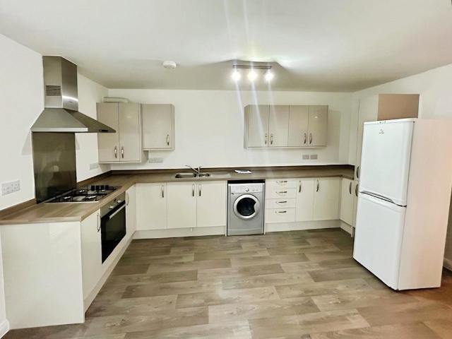 Horrell Court, PETERBOROUGH, PE3 2 bed apartment to rent £1,025 pcm £237 pw