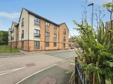 Horrell Court, Peterborough, PE3 2 bed apartment to rent £1,075 pcm £248 pw