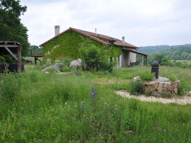 Hors réseau en France 200m² Piégut Pluviers