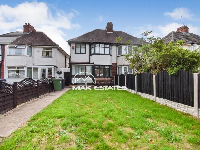 Horse Shoes Lane, Birmingham B26 3 bed semi detached house to rent £1,400 pcm £323 pw