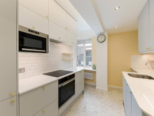 Horseferry Road, Westminster, London, SW1P 4LY, United Kingdom | 3 bed apartment for rent #138514143 | Rentberry