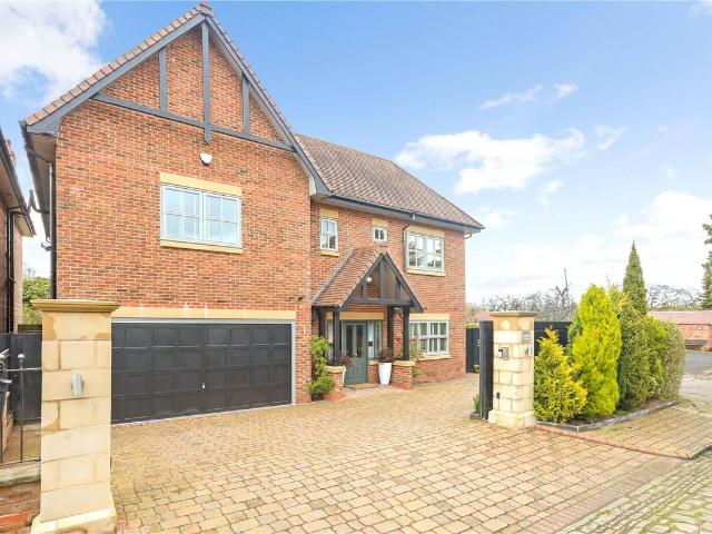 Horseshoe Lane, Alderley Edge, Cheshire SK9, 4 bed detached house to rent, £5,500 pcm | PrimeLocation