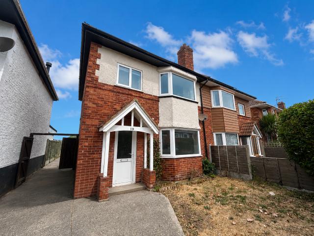 Horsham Avenue, Bournemouth BH10, 3 bed property to rent, £1,600 pcm | PrimeLocation