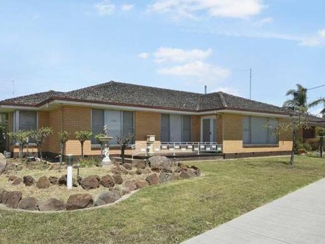 Horsham West Family Home