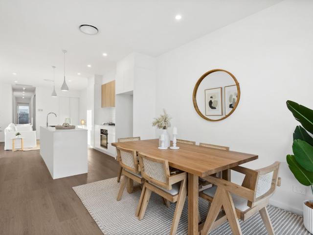 Horsley, 1/11 Greyleigh Street