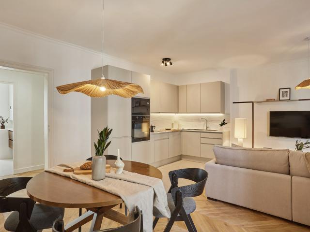 Hoshibana 2 bedroom apartment in Buttes aux Cailles