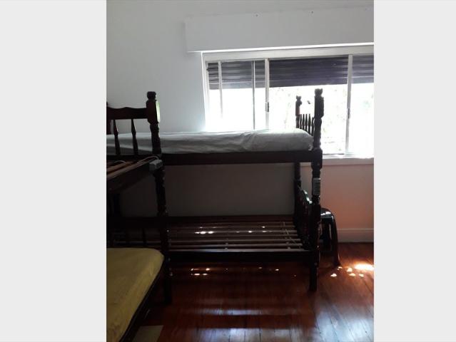Hospedagem com quartos mobiliados em SP Trem e metro. Zona Oeste Sao Paulo