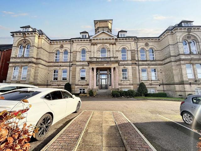 Hospital Road, Manchester M27 2 bed apartment to rent £1,250 pcm £288 pw