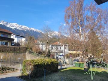 Hötting 2 Zimmer Wohnung mit Balkon Preis verhandelbar!