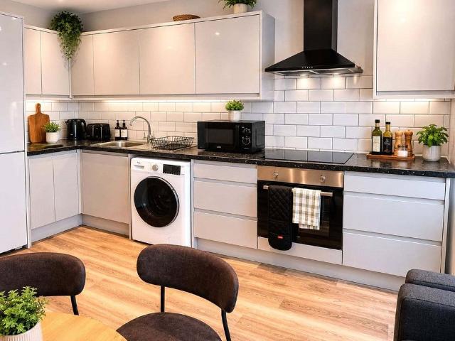 Hotwell Road, Bristol, Bristol, City Of BS8, 1 bed flat to rent, £1,000 pcm | PrimeLocation
