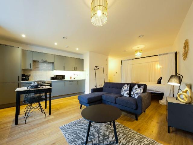 Hotwell Road, Bristol BS8, Studio to rent, £1,950 pcm | PrimeLocation