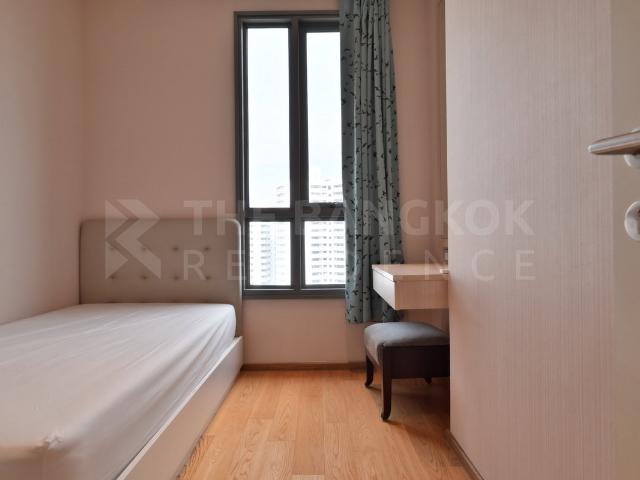 Hot Deal Modern design,H Sukhumvit 43 near BTS Phrom Phong