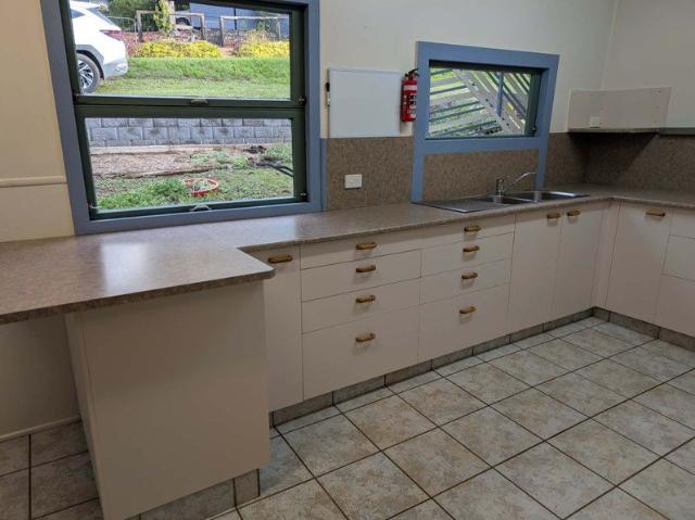HOT NEW LISTING FLOOD FREE