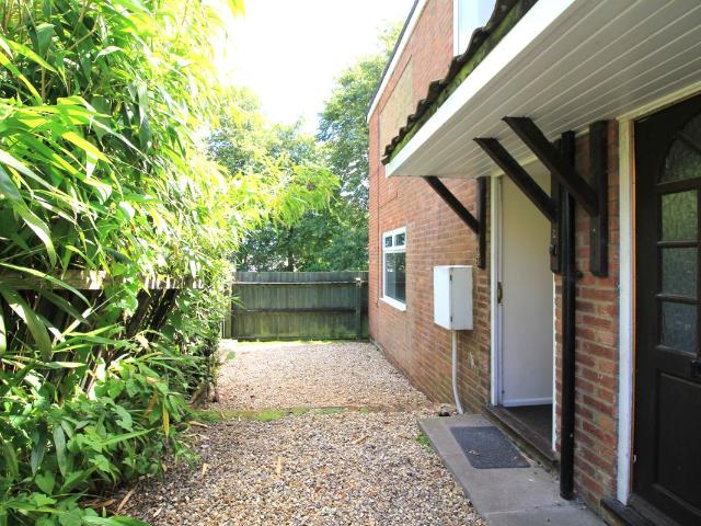 Hotblack Road, Norwich NR2, 3 bed semi detached house to rent, £1,295 pcm | PrimeLocation