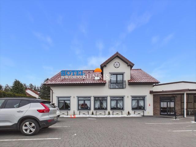 Hotel 1010 m² w Świdwinie blisko bazy lotniczej