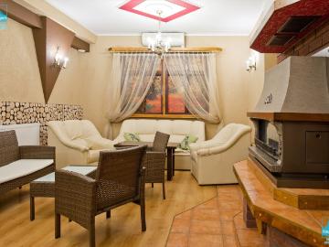 Hotel z widokiem na deptak, 30 pokoi, spa i parking