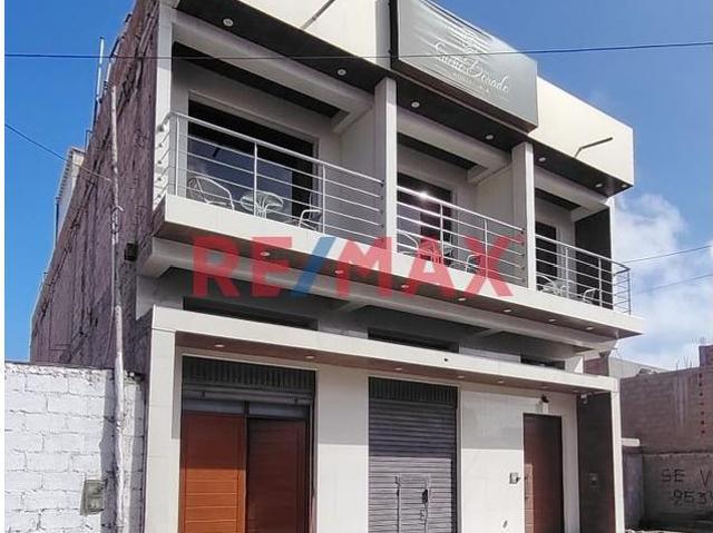 Hotel De Estreno En Venta