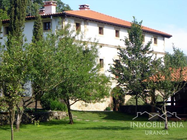 Hotel en venta. VOTO
