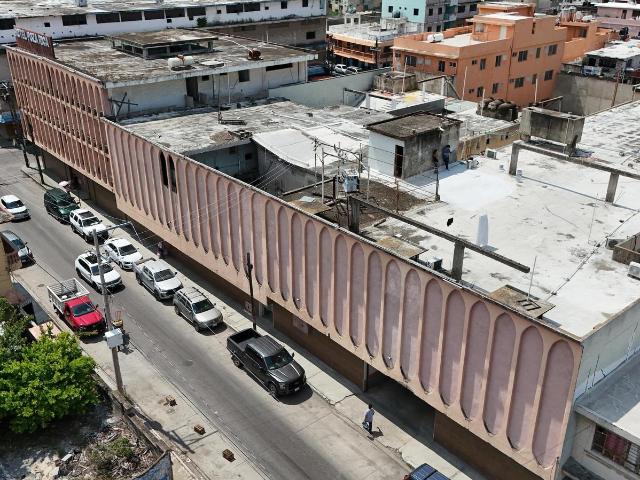 Hotel en venta, en esquina de zona centro en Tampico 34 habitaciones
