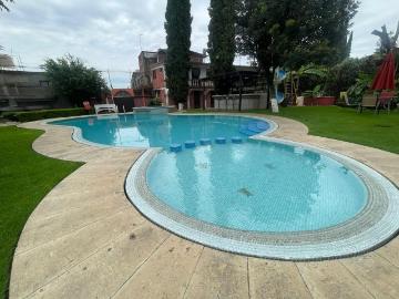 Hotel estilo colonial en remate, Ocotepec. Morelos