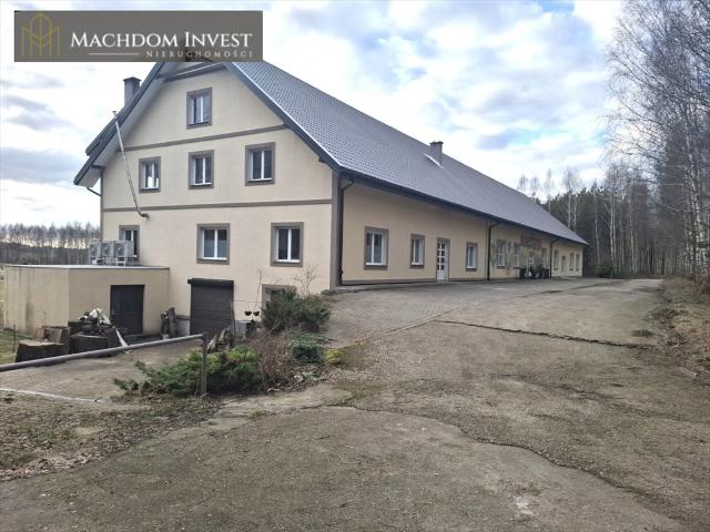 Hotel i agroturystyka 4000 m² w Smolajnach