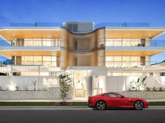 Brand New Broadwater Living at 'Lune'