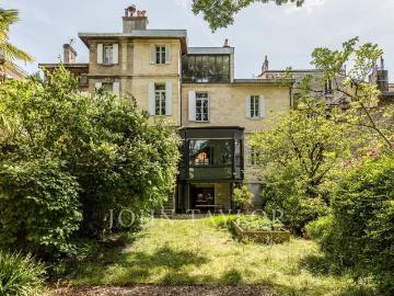 Hôtel particulier à louer Bordeaux, Sud Ouest, France6 200 EUR / Mois