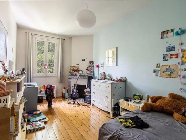 Hôtel particulier à louer Bordeaux, Sud Ouest, France6 200 EUR / Mois
