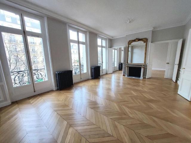 Hôtel particulier • Hoche Friedland