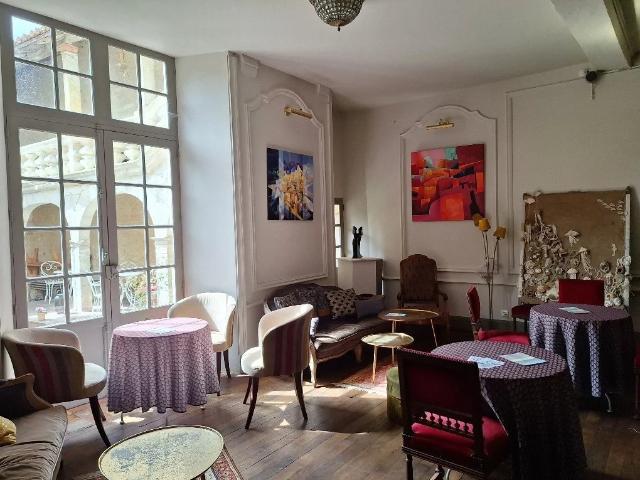 Hotel particulier m² La Rochefoucauld en Angoumois