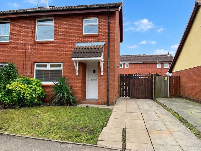 Hotel Street, Newton Le Willows WA12, 2 bed semi detached house to rent, £875 pcm | PrimeLocation