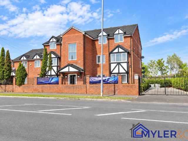 Hough Green Road, Widnes, WA8 2 bed apartment to rent £845 pcm £195 pw