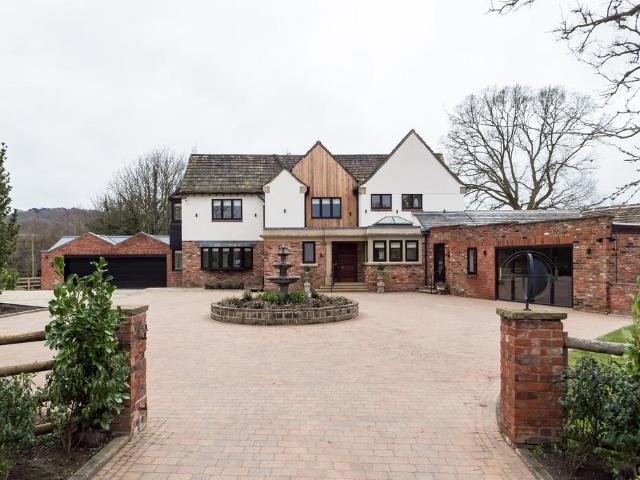 Hough Lane, Alderley Edge, Cheshire 4 bed detached house to rent £15,000 pcm £3,462 pw