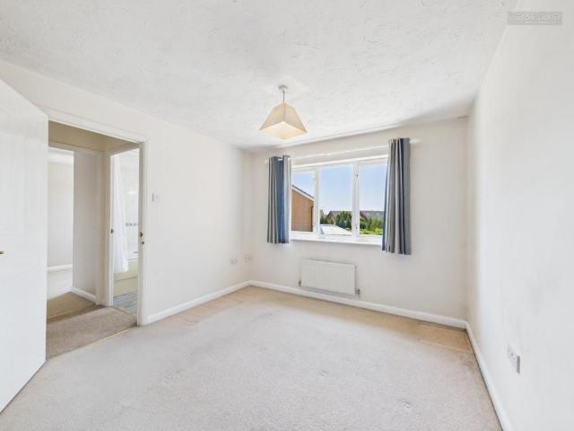 Houghton Avenue, Park Farm, Stanground, Peterborough, PE2 8UR