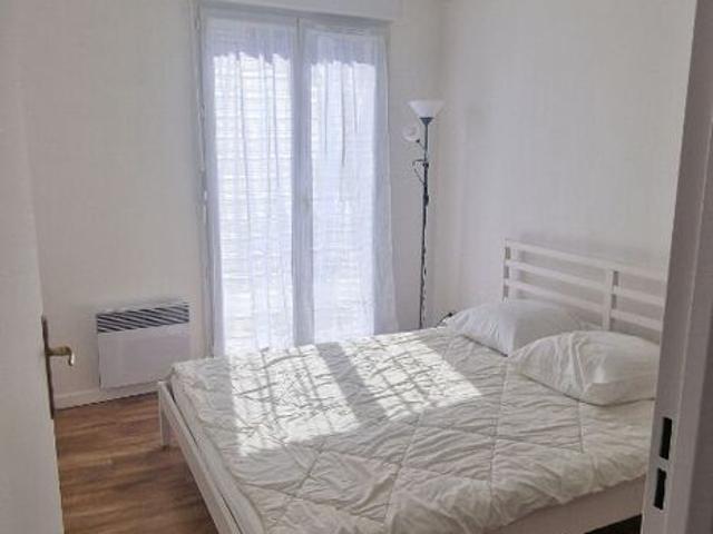 HOUILLES CENTRE VILLE* APPT F2 avec Balcons