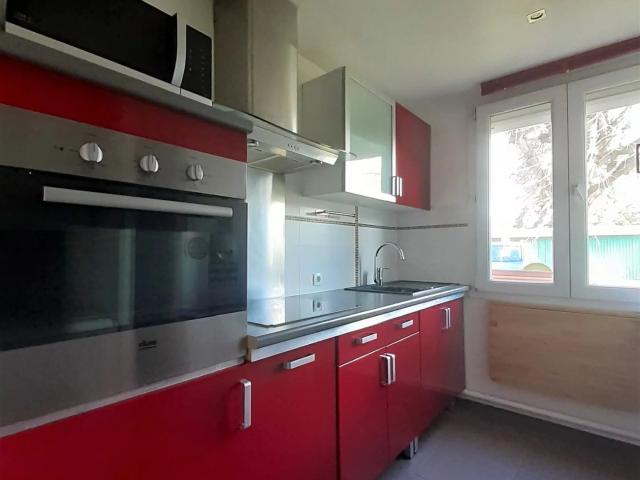 HOUILLES 'LA MAIN DE FER' EXCLUSIVITE