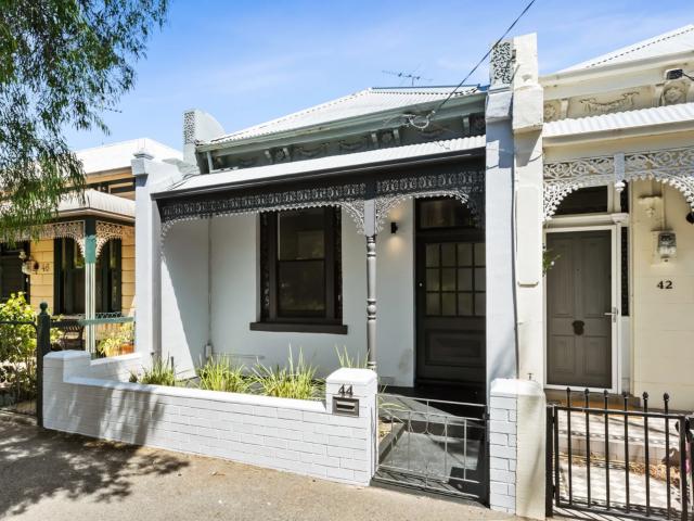 house 44 Danks Street, Albert Park