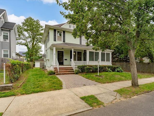 House with terrace