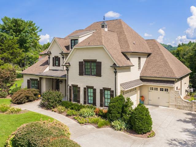 House with pool