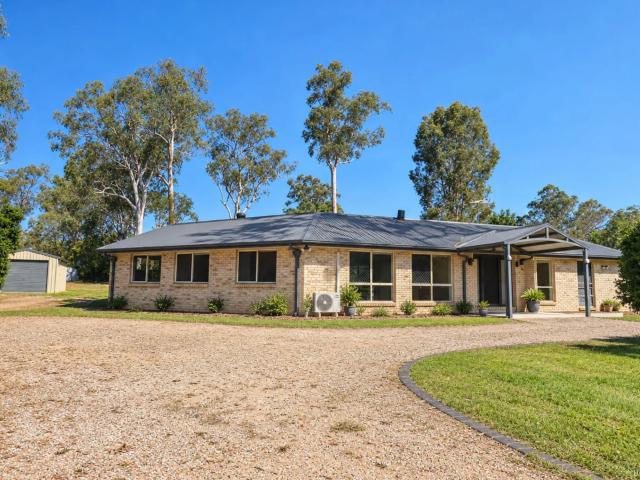 house 49 51 Cardwell Close, Munruben