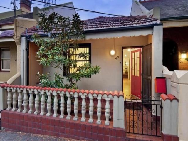 house 49 Lincoln Street, Stanmore