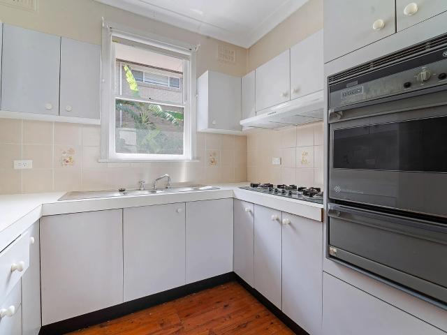 house 4 Macarthur Avenue, Strathfield