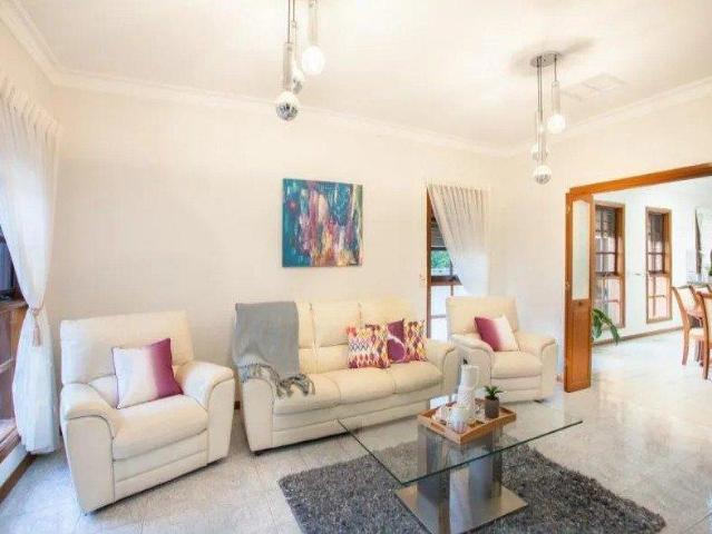 House 4 Bedroom For Rent Coburg North VIC 950 ES105006555