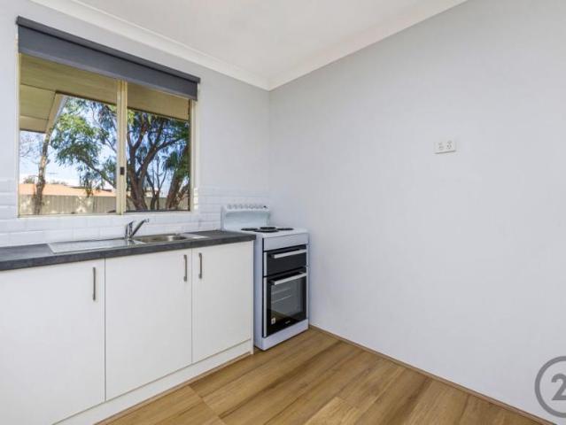 House 4 Bedroom For Rent Coodanup, WA 640 ES105606179